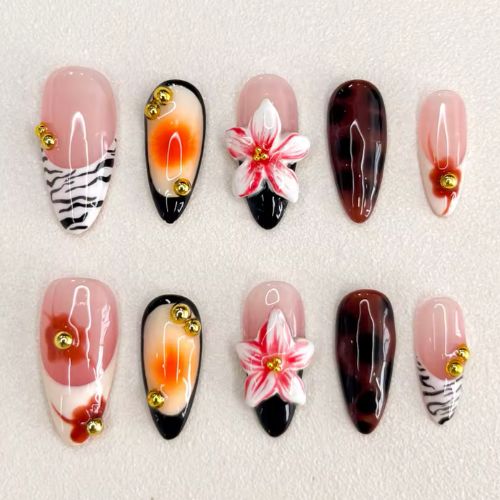 Moana - Rich Girly Nails