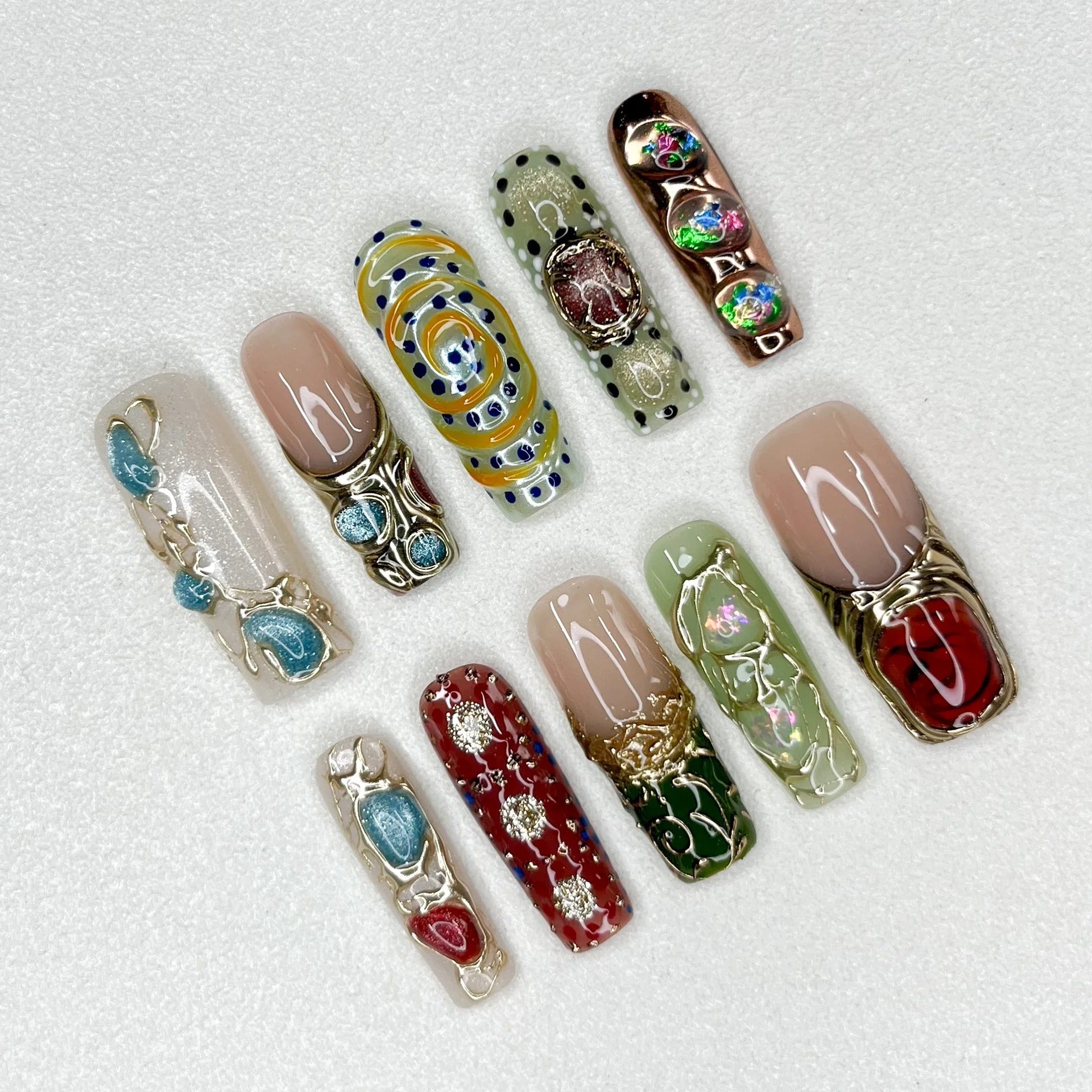 Charlotte - Rich Girly Nails