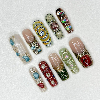 Charlotte - Rich Girly Nails