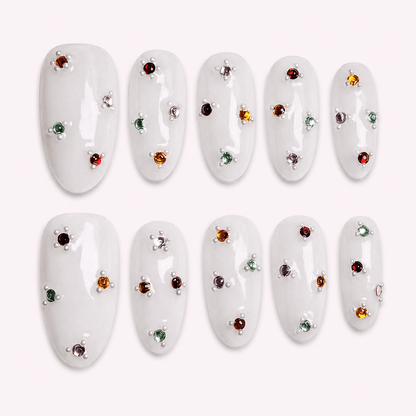 Crown Jewels - Rich Girly Nails