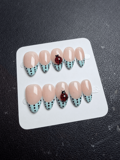 Lady Lady - Rich Girly Nails