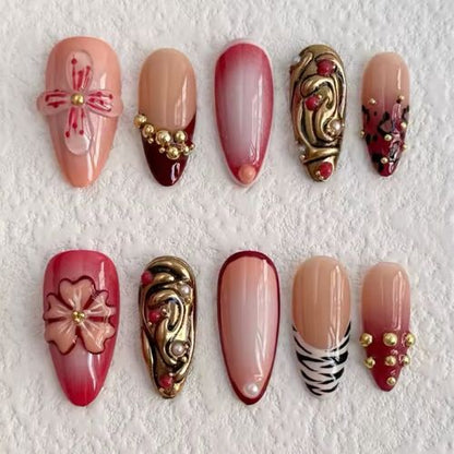 Leslie - Rich Girly Nails