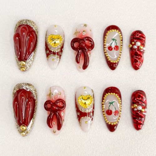 Raven - Rich Girly Nails