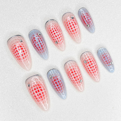 Yara - Rich Girly Nails